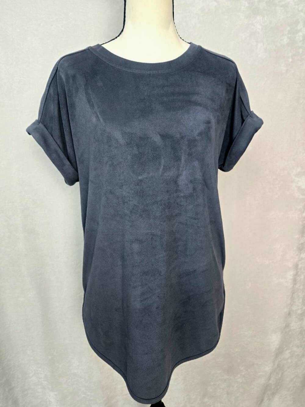 Cupio Faux Suede Short Sleeve Top Charcoal Gray Dolman Cuffed Blouse Size Medium